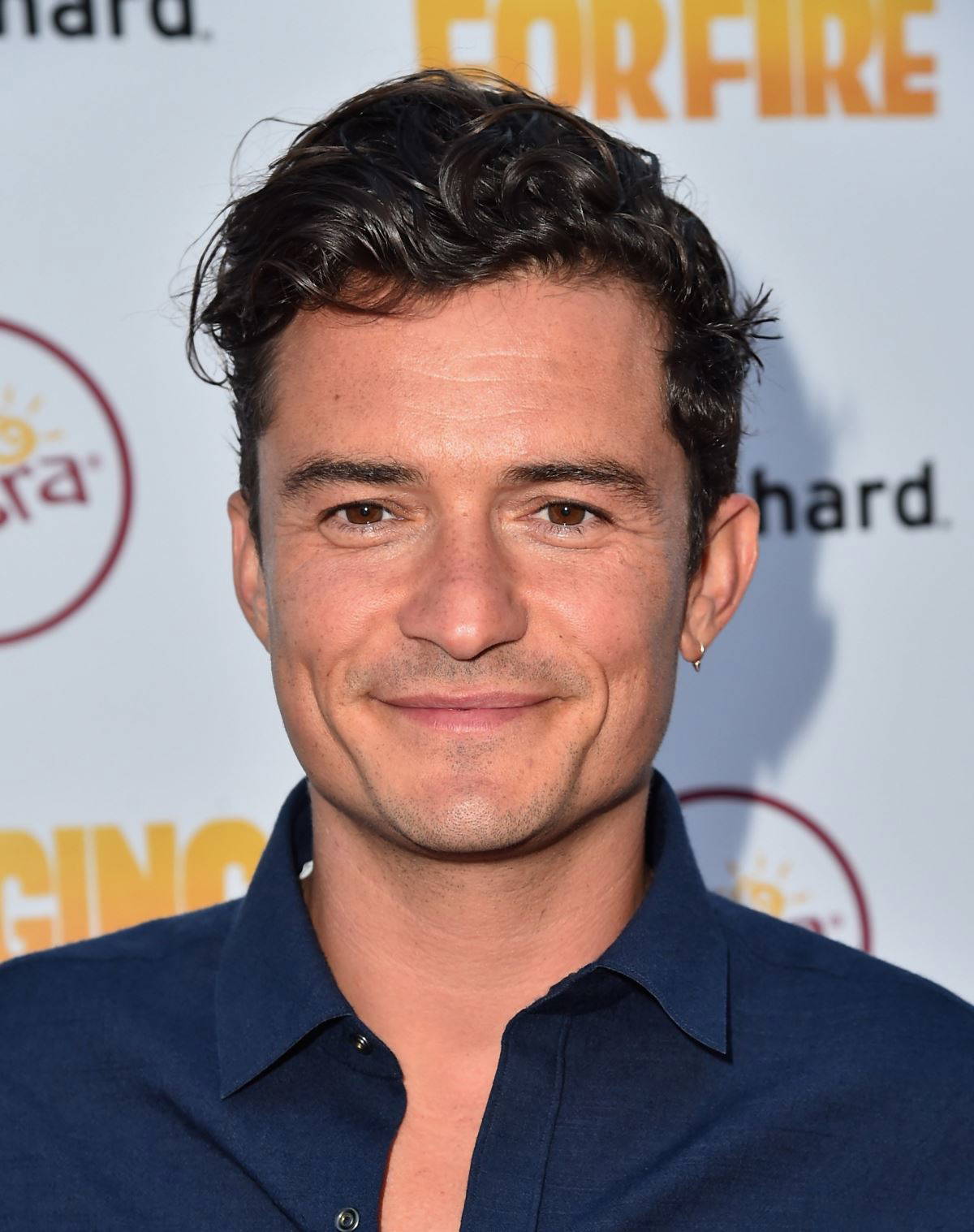 Deprem felaketinde hangi yabancı ünlüler Türkiye'ye destek verdi?