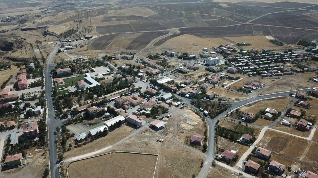 Malatya'nın ilçeleri! Malatya'nın kaç ilçesi var? Malatya'nın ilçe nüfusları kaç? Malatya'nın ilçe belediyeleri hangi partiden?