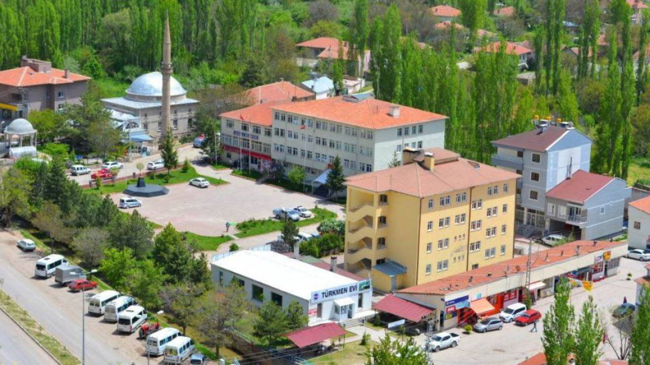 Kayseri'nini ilçeleri! Kayseri'nini kaç ilçesi var? Kayseri'nini ilçe nüfusları kaç? Kayseri'nini ilçe belediyeleri hangi partiden?