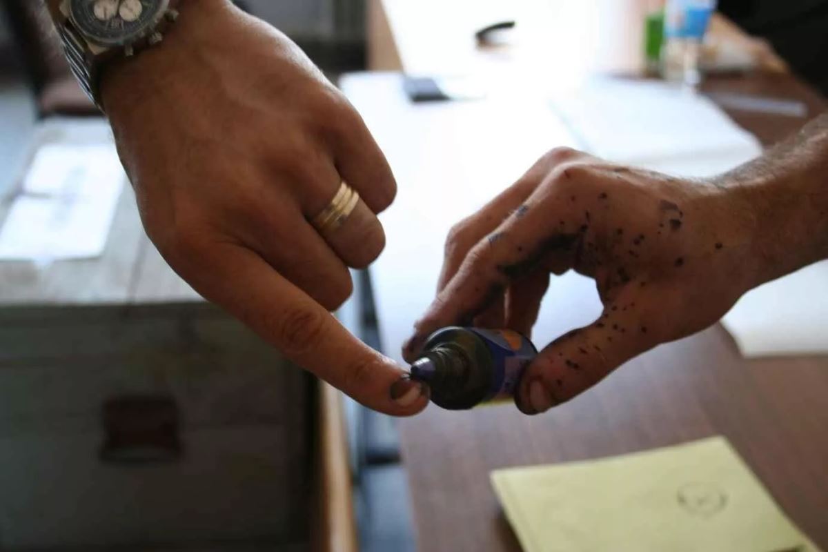 Eski Türkiye nostaljisi: Seçimlerde parmak boyasının akıbeti