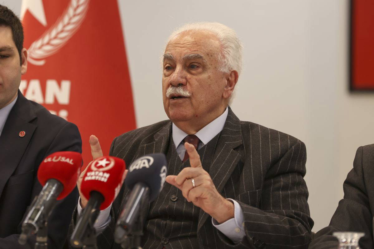 İşte siyasilerin burçları! Türkiye'yi hangi burç yönetiyor?