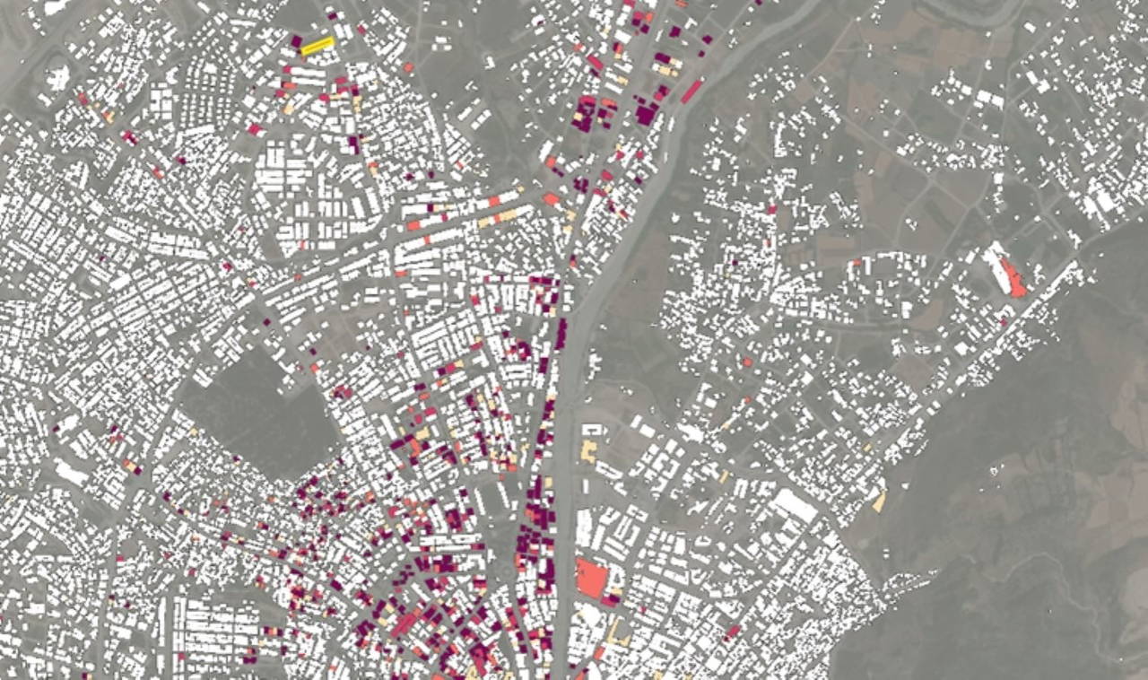 Financial Times Rönesans Rezidans'ı yazdı: 'Cennet'ten cehenneme'