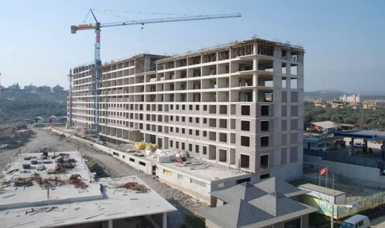 Financial Times Rönesans Rezidans'ı yazdı: 'Cennet'ten cehenneme'