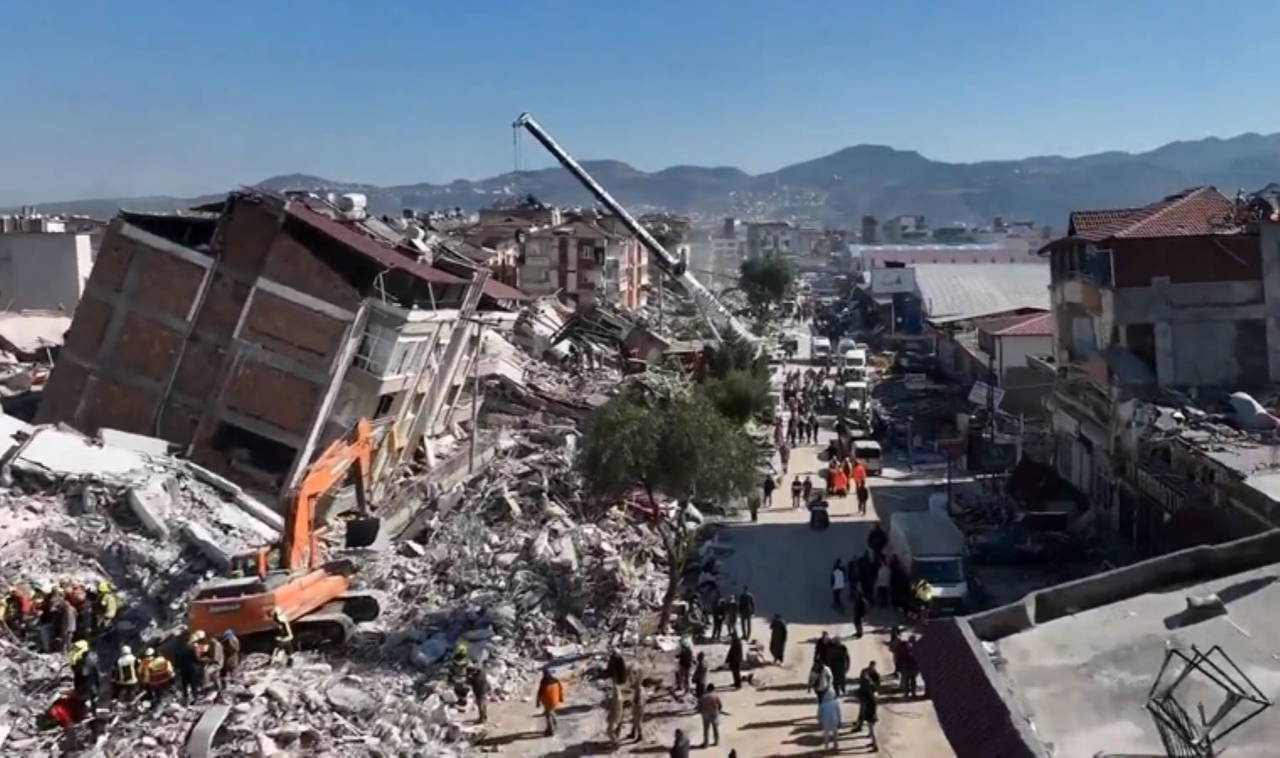 Financial Times Rönesans Rezidans'ı yazdı: 'Cennet'ten cehenneme'