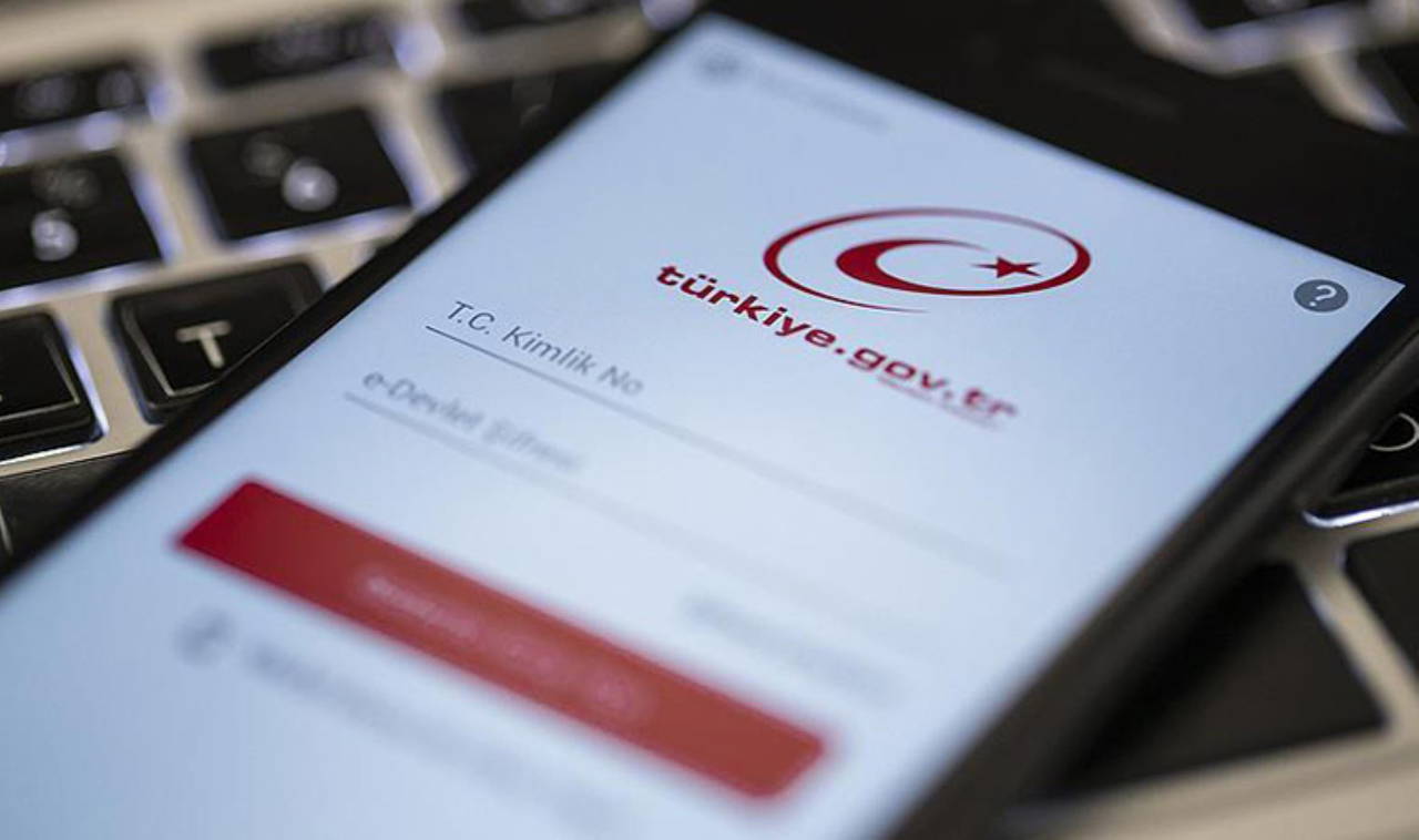 Teklif Meclis'e sunuldu: Emekliye 'sadaka' gibi bayram ikramiyesi!