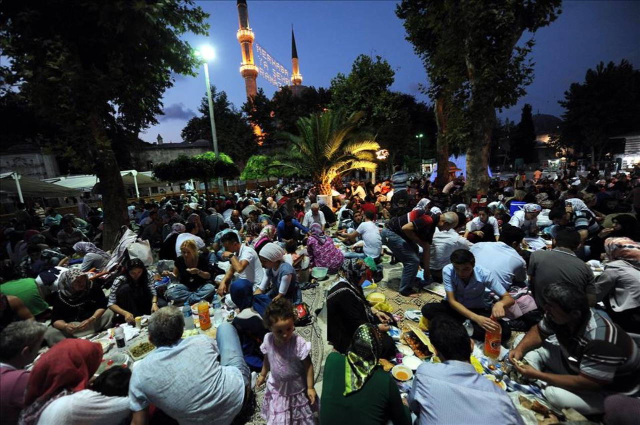 23 Mart 2023 iftar saatleri! İstanbul, Ankara, İzmir iftar vakti ne zaman?  Tüm illerin iftar saatleri