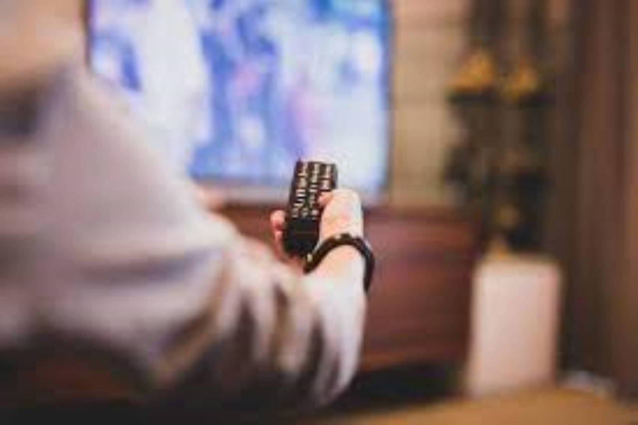 TV yayın akışı 26 Mart Pazar! Hangi kanalda ne var, günün filmleri ve dizileri neler?