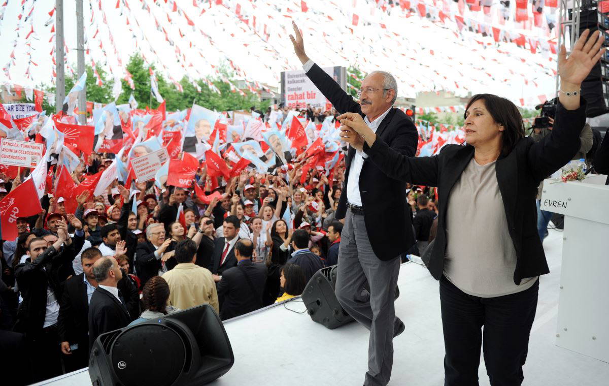 Millet İttifakı adayı Kemal Kılıçdaroğlu kimdir? Kemal Kılıçdaroğlu kaç yaşında, nereli? Kemal Kılıçdaroğlu'nun siyasi yaşamı....