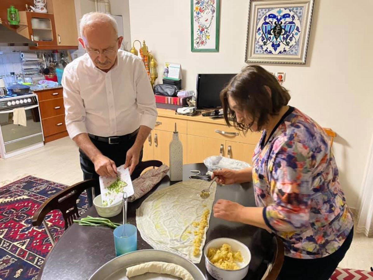 Millet İttifakı adayı Kemal Kılıçdaroğlu kimdir? Kemal Kılıçdaroğlu kaç yaşında, nereli? Kemal Kılıçdaroğlu'nun siyasi yaşamı....