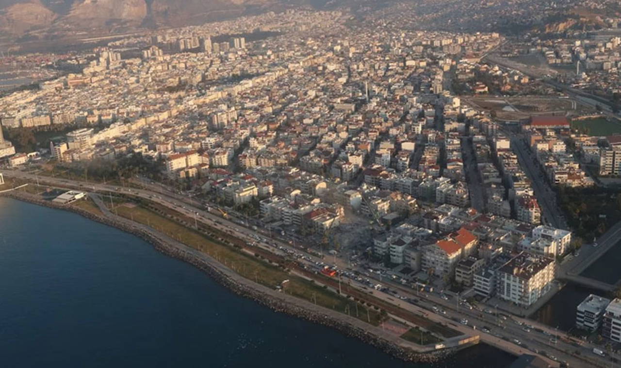 Dünya tarihinin en yıkıcı 5 tsunamisi