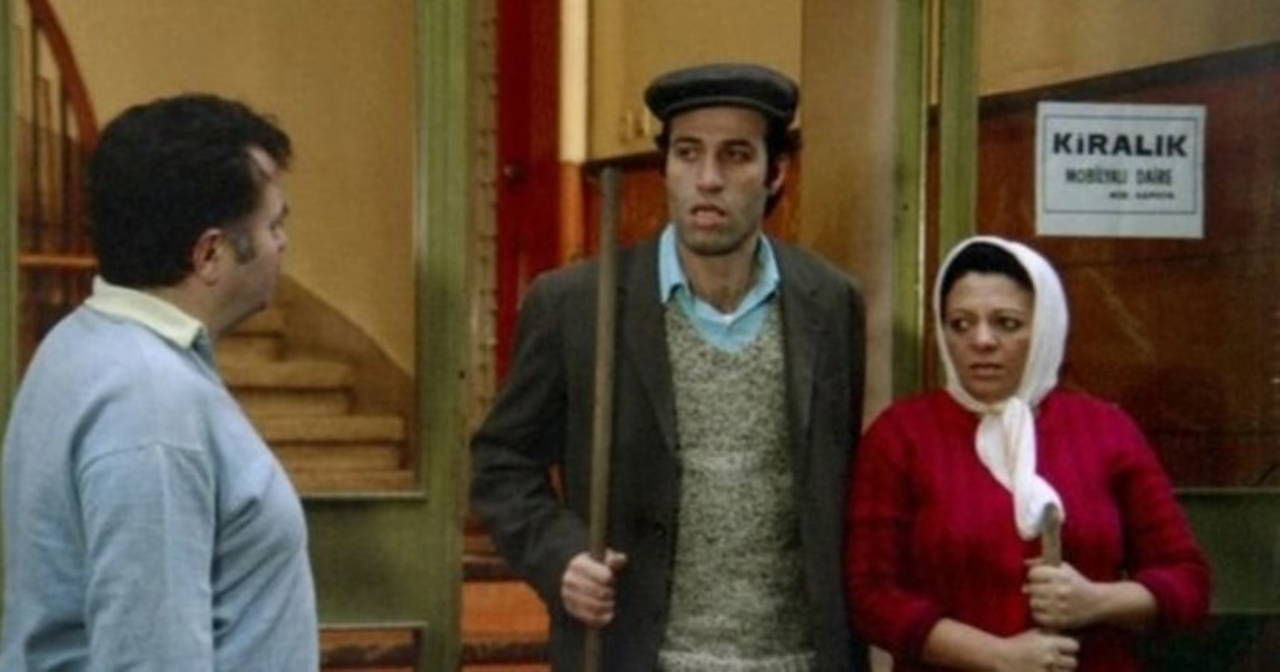 Bayram tatilini keyifli tamamlamanın en kolay yolu: Bayramı evde geçirenler için 5 eski Türk komedi filmi önerisi