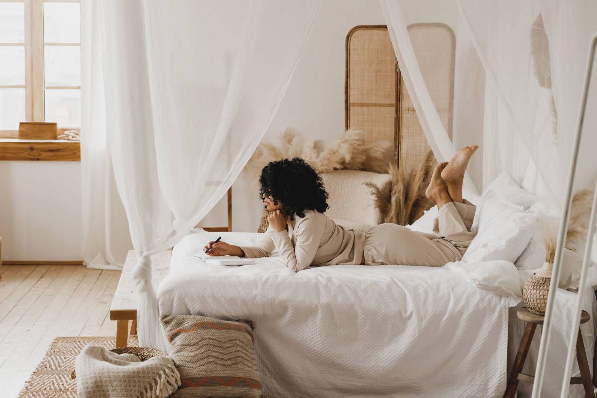 Bir nostalji çağrışımı olarak yankı bulan günlük tutma alışkanlığının 5 faydası