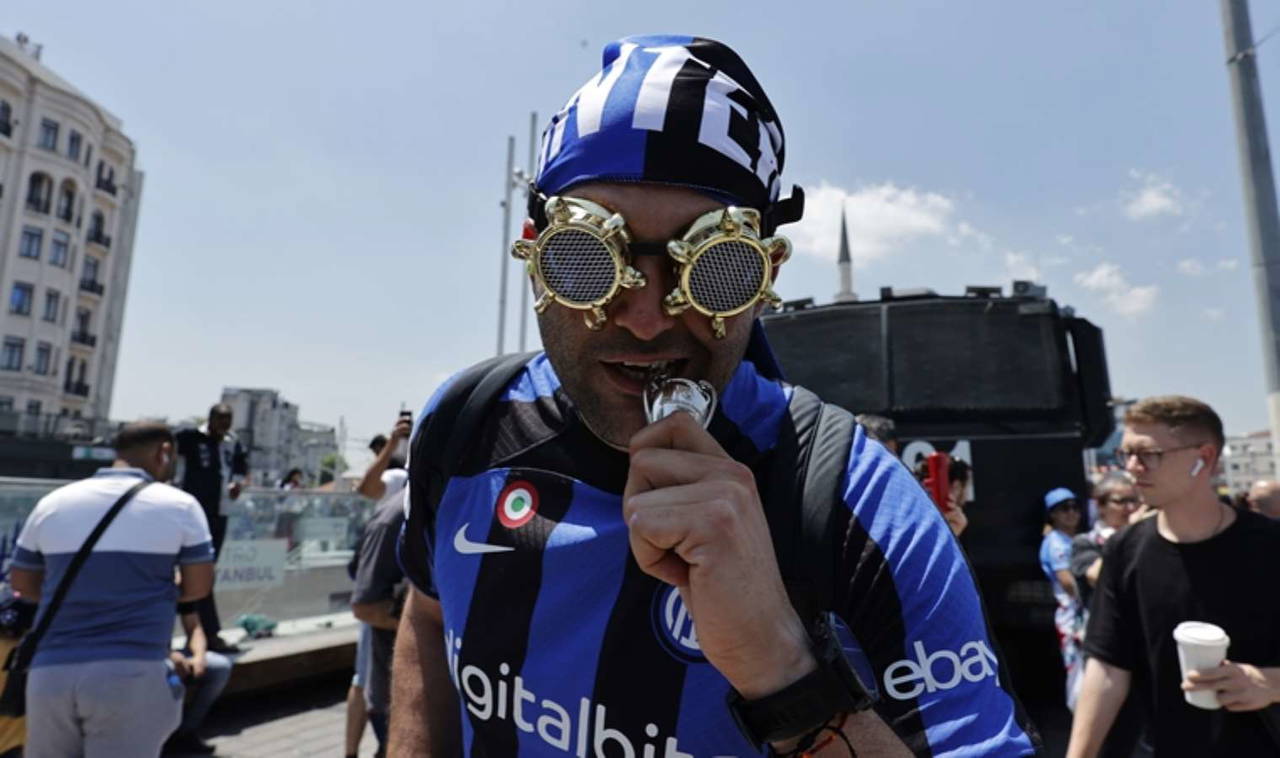 Inter ve Manchester City taraftarları İstanbul'da mest oldu