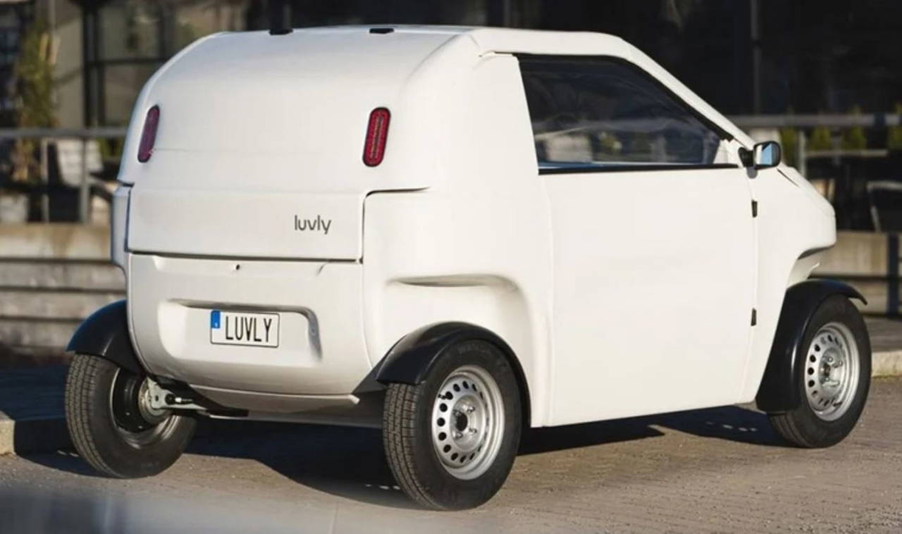 Yeni bir 'mikro otomobil' trafiğe çıkıyor: Kutuda teslim... Fiyatı 250 bin TL!