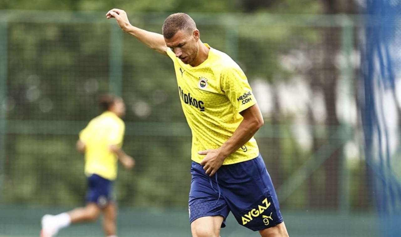 Fenerbahçe'de Edin Dzeko ilk antrenmanına çıktı