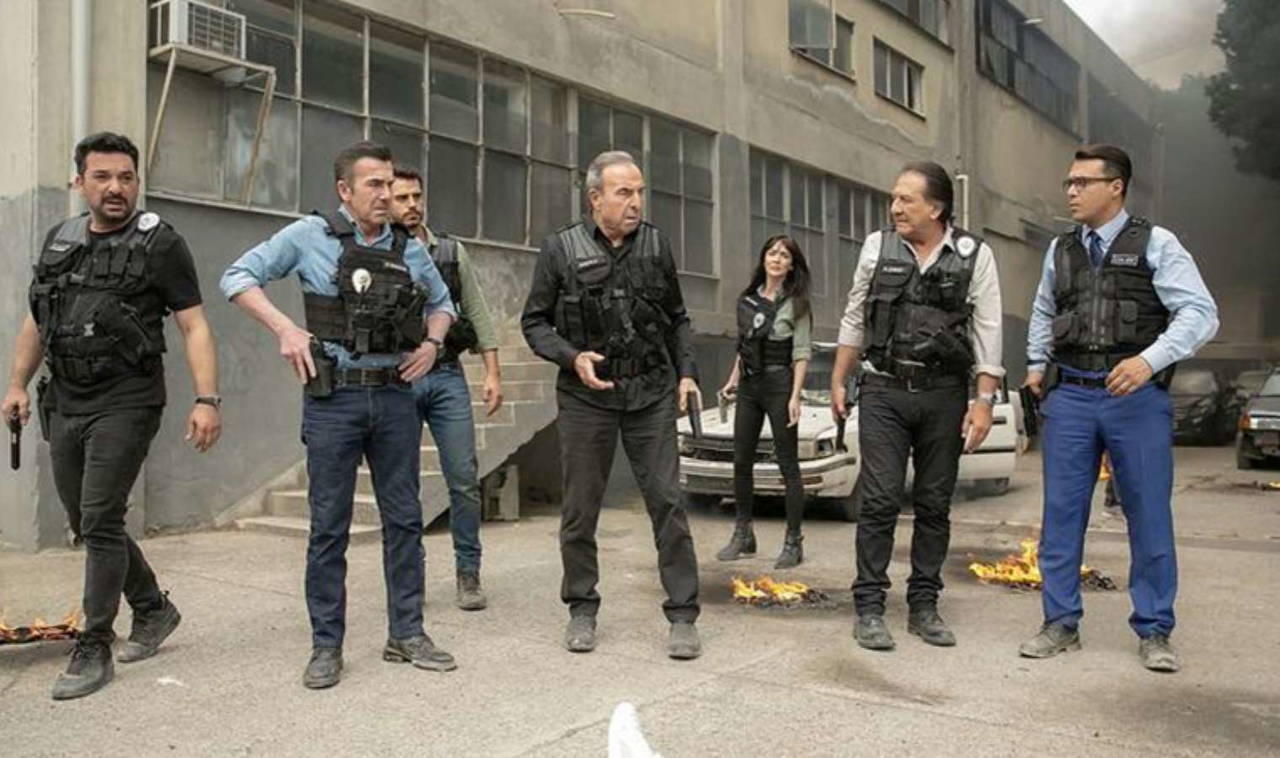 TV yayın akışı 1 Eylül Cuma! Hangi kanalda ne var, günün filmleri ve dizileri neler?