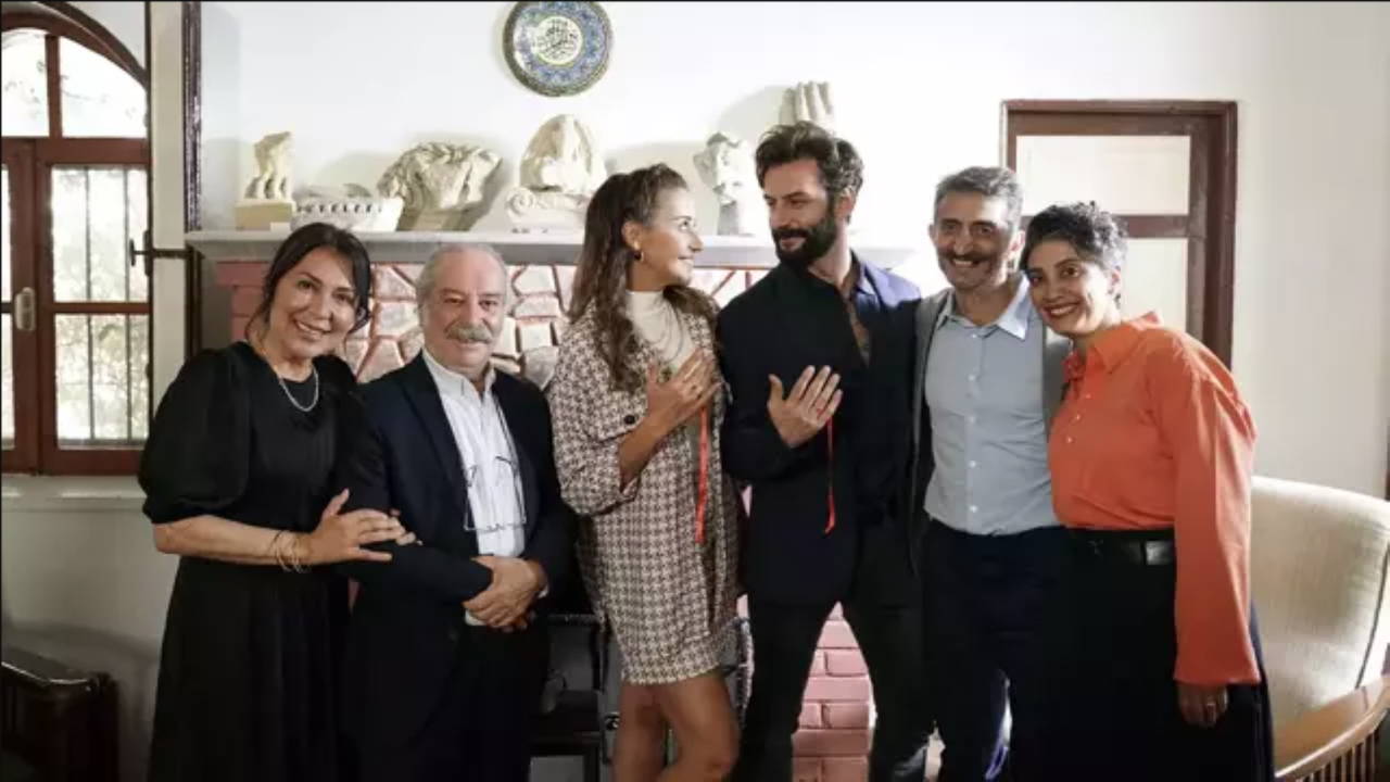 TV yayın akışı 1 Eylül Cuma! Hangi kanalda ne var, günün filmleri ve dizileri neler?