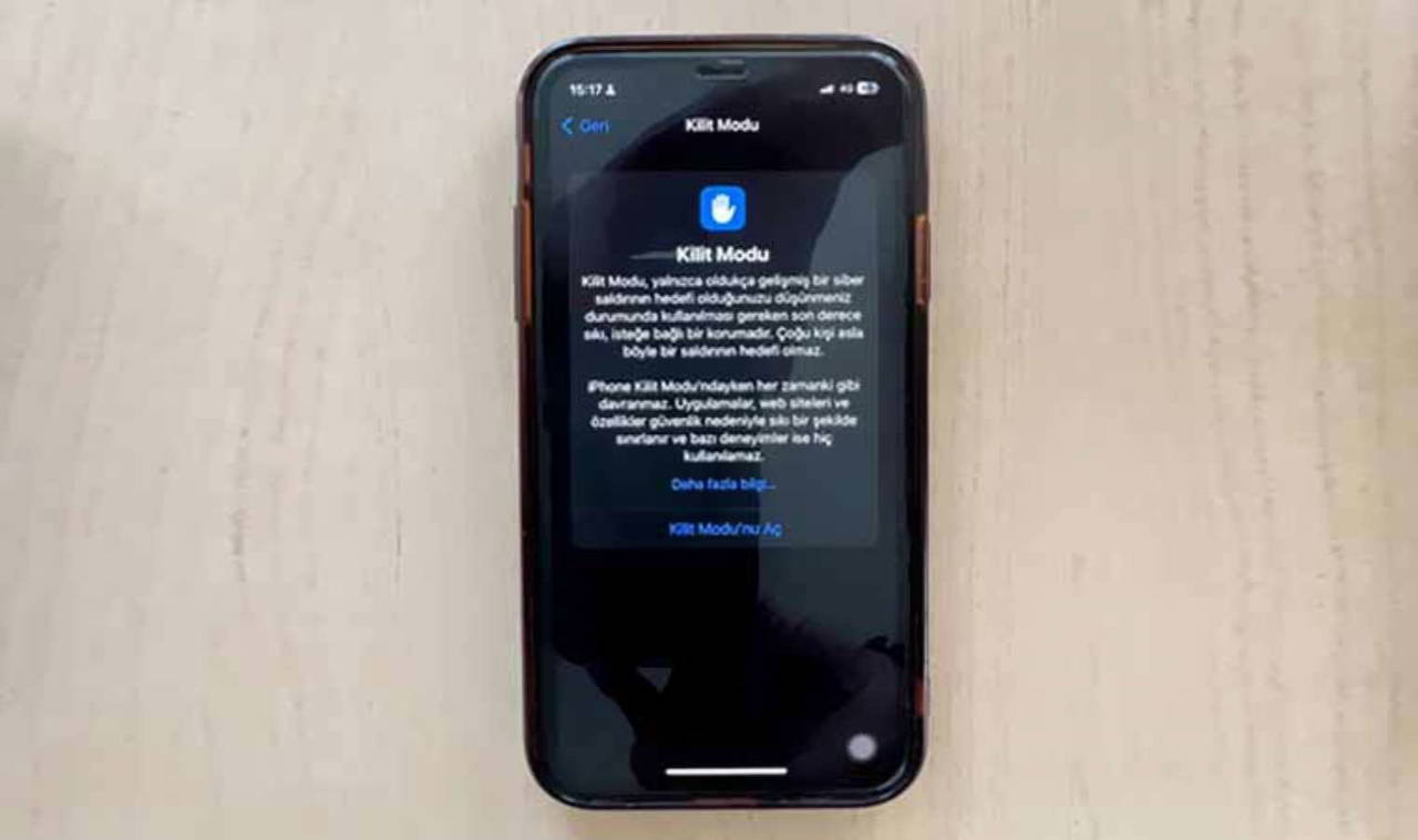 Cep telefonlarında yeni 'casus yazılım' alarmı! 'Sızması için tıklamanıza gerek yok...' Uzmanlar nasıl korunacağımızı açıkladı