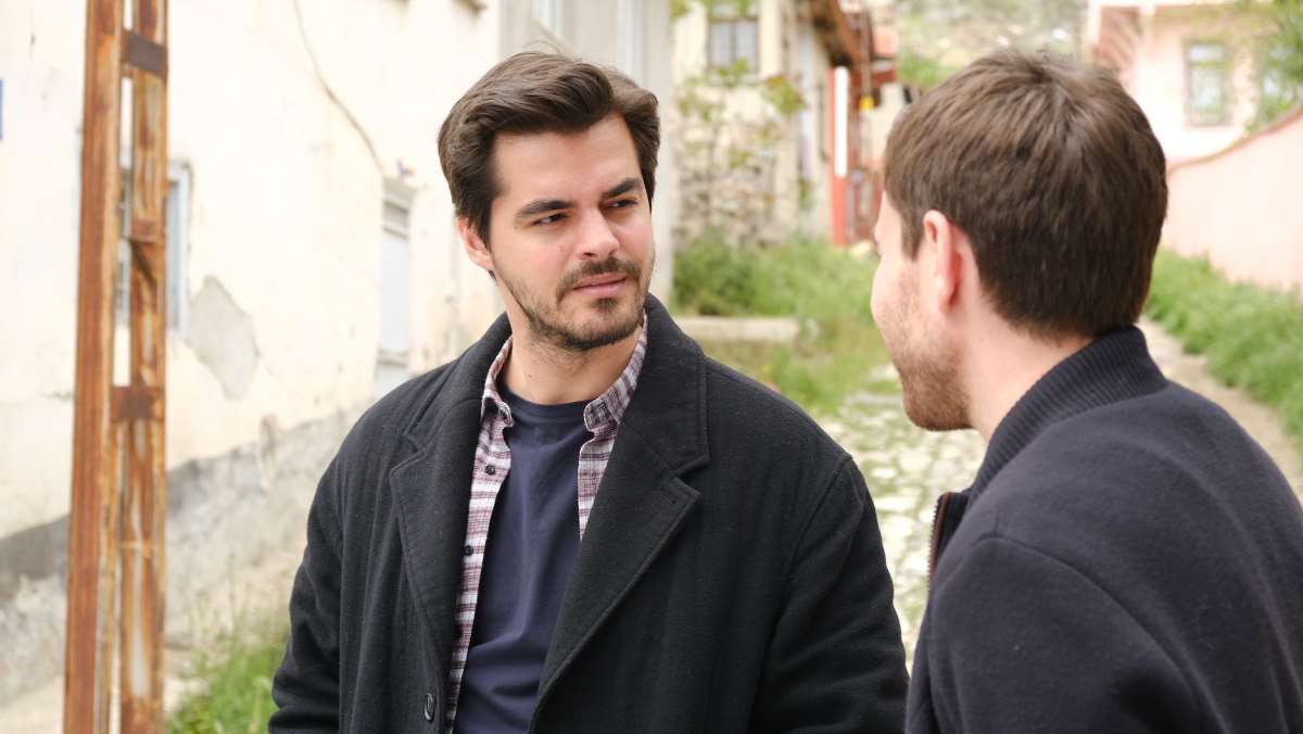 TV yayın akışı 18 Eylül Pazartesi! Hangi kanalda ne var, günün filmleri ve dizileri neler?