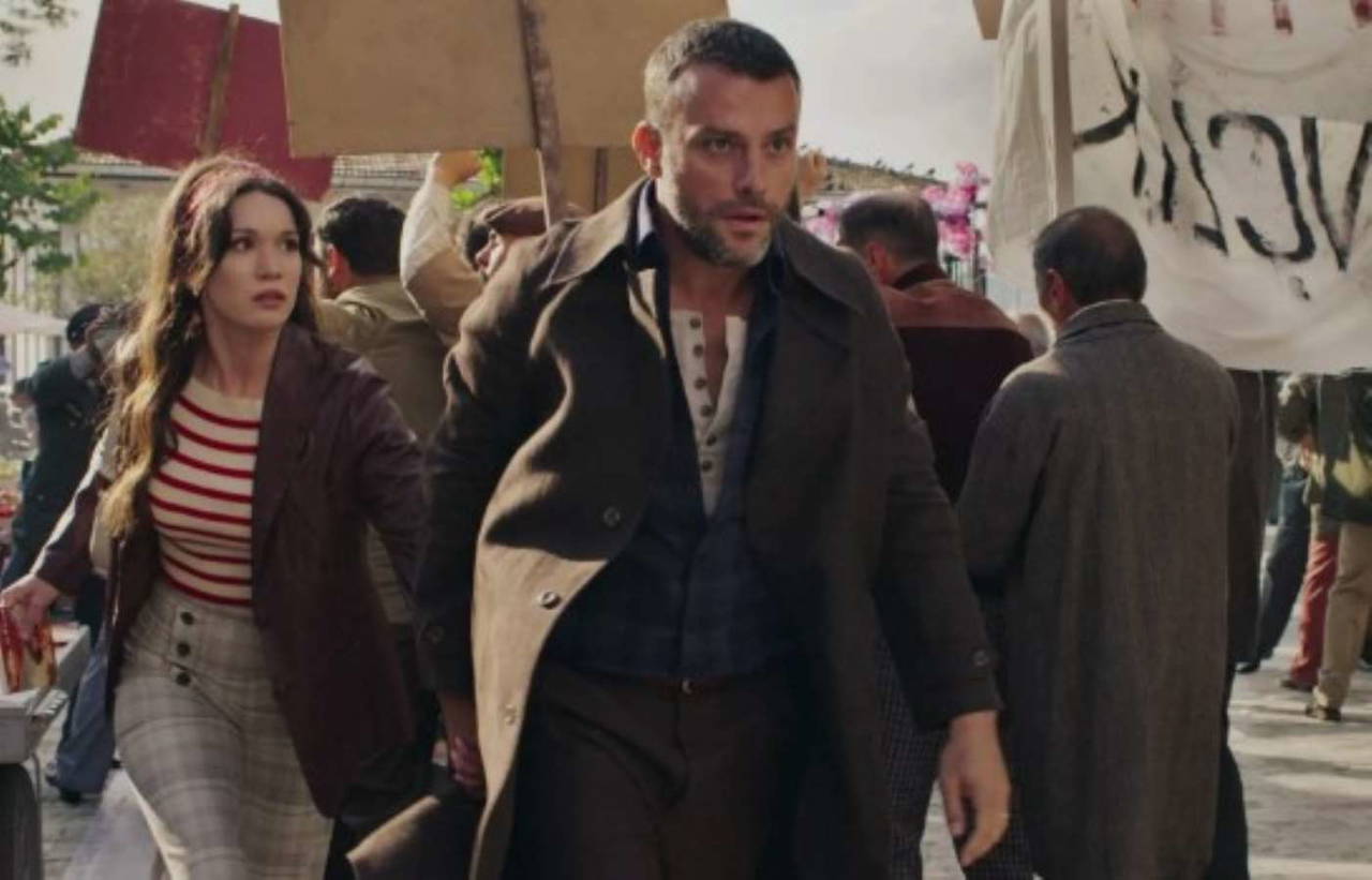 TV yayın akışı 18 Eylül Pazartesi! Hangi kanalda ne var, günün filmleri ve dizileri neler?