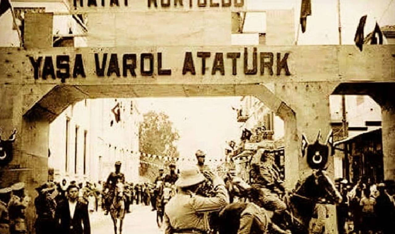 Atatürk’ün iki aşamalı planının ilk adımı “Bağımsız Hatay Cumhuriyeti”