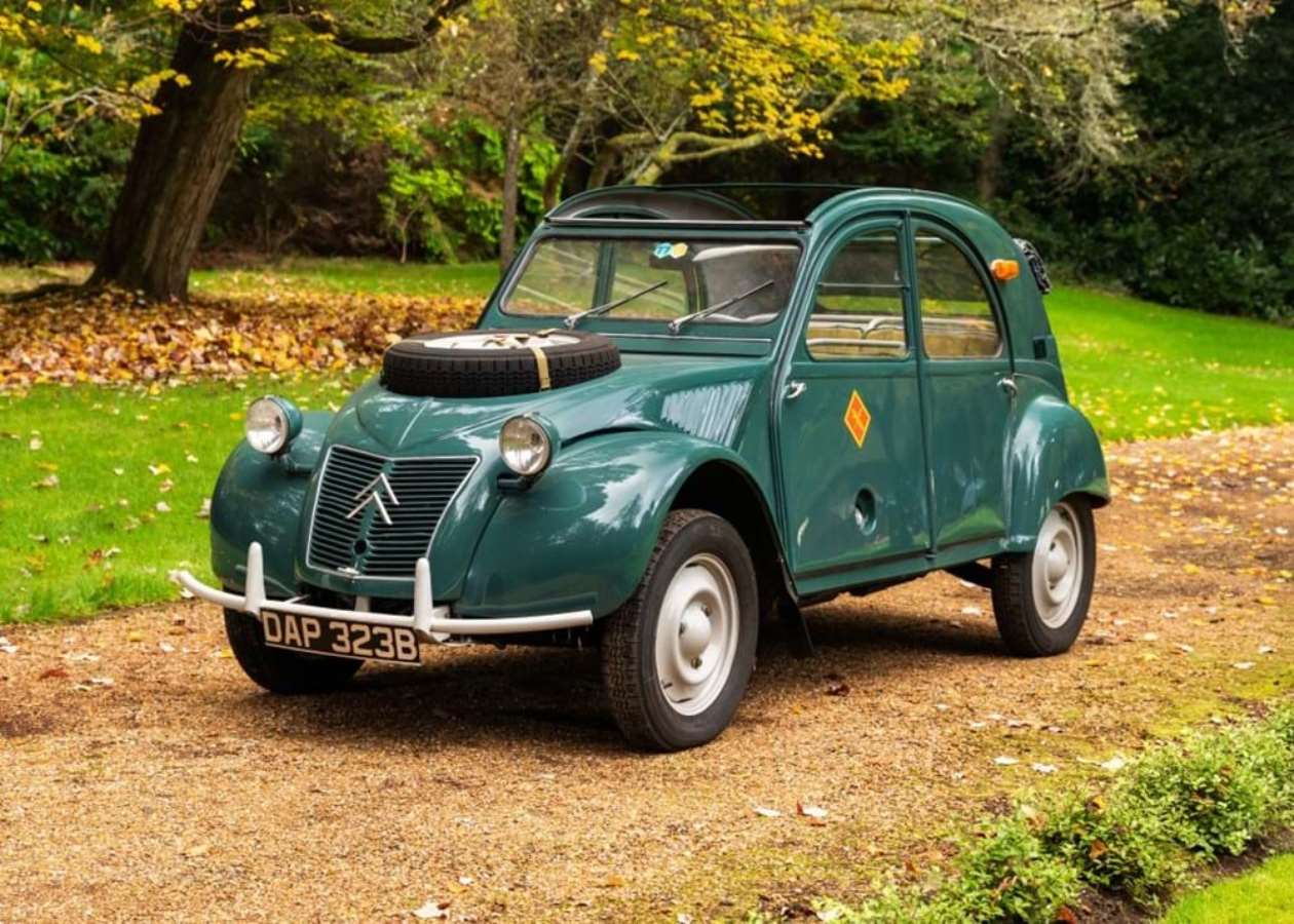 Citroen efsanesi 2CV 75 yaşında: Ördek fotoğrafları göz doldurdu!