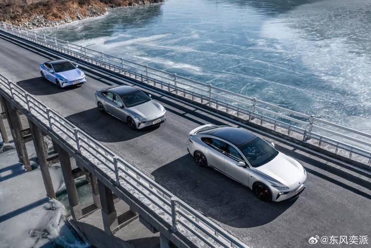 Egea fiyatına kapıları Lamborghini gibi açılan model: Yeni 4 kapılı coupe