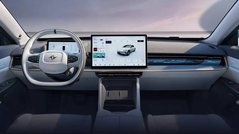 Egea fiyatına kapıları Lamborghini gibi açılan model: Yeni 4 kapılı coupe