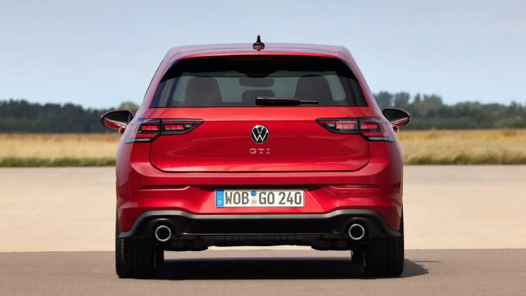 2024 Volkswagen Golf GTI'ın teknik özellikleri belli oldu: 265 beygir...