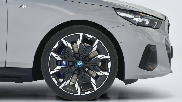 BMW otonom sürüşte devrim: Seviye 2+ ile bakışları algılayan sistem