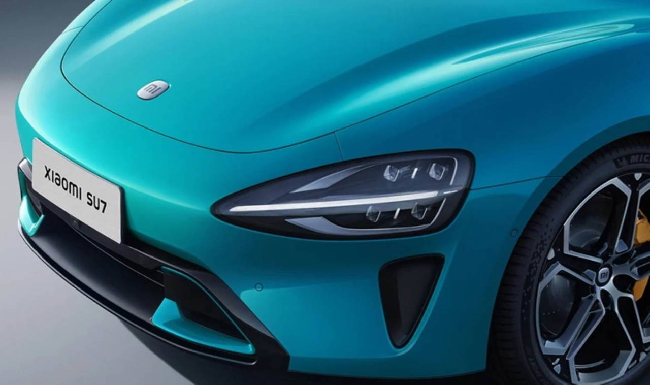 Xiaomi otomobil dünyasına hızlı girdi: Porsche Taycan ve Tesla Model S'e kafa tutuyor!