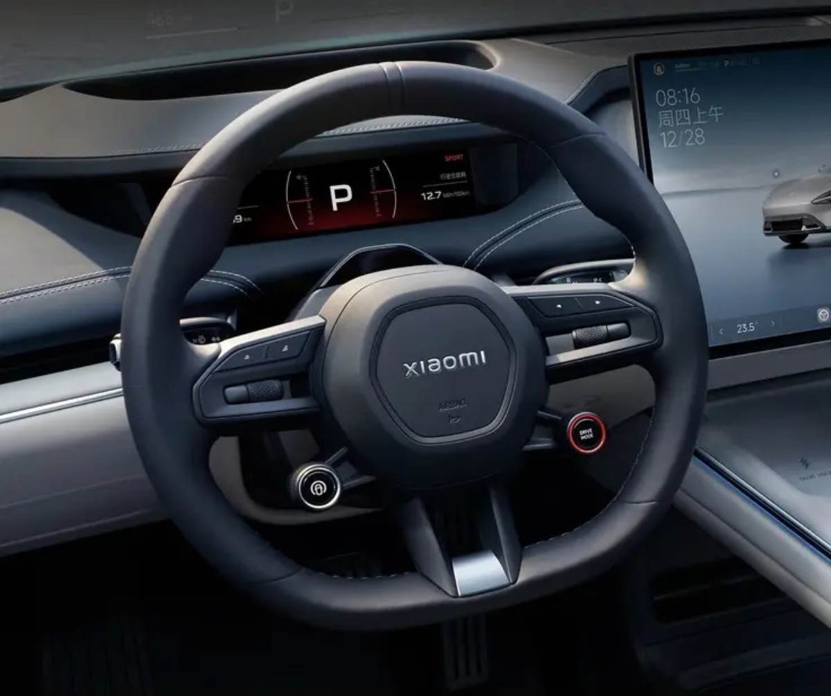 Xiaomi otomobil dünyasına hızlı girdi: Porsche Taycan ve Tesla Model S'e kafa tutuyor!