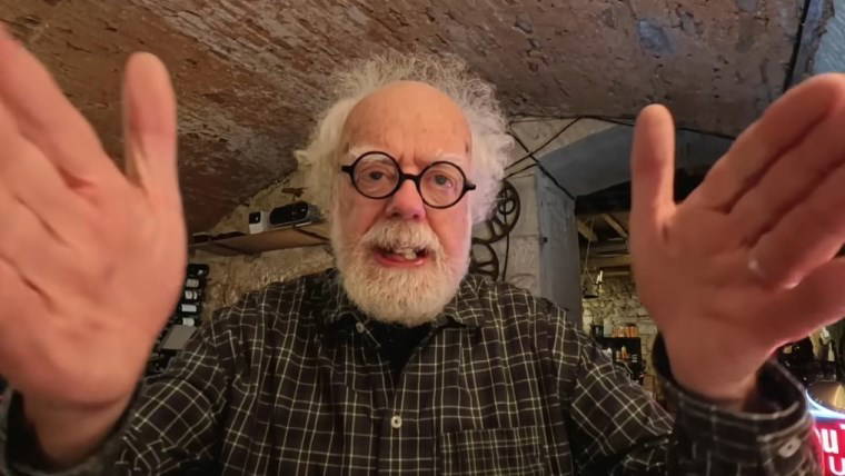 Uzaylıları dünyaya Çinliler mi duyuracak? Ünlü yönetmen 'haftalar kaldı' dedi