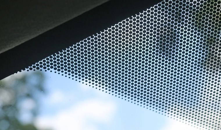 Aracınızın ön camındaki siyah noktalar ne işe yarıyor?