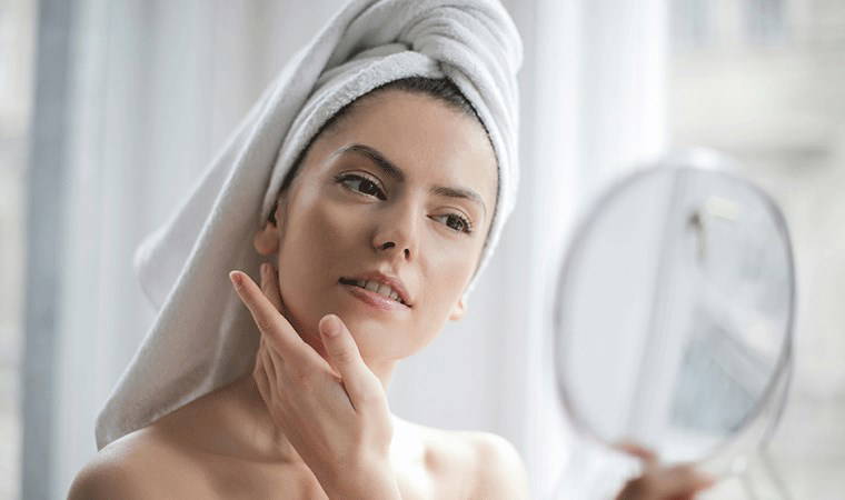 Sadece ruhunuzu değil, cildinizi de yıpratıyor: Stresin cilt üzerindeki 7 etkisi