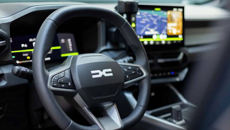 Renault Duster'ın büyük boyu geliyor: Dacia Bigster'ın standart özelliklerinde bile yok yok!