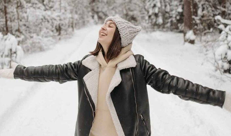 Soğuk havalar stilinizi etkilemesin: Kış kombinlerinin vazgeçilmez 8 parçası