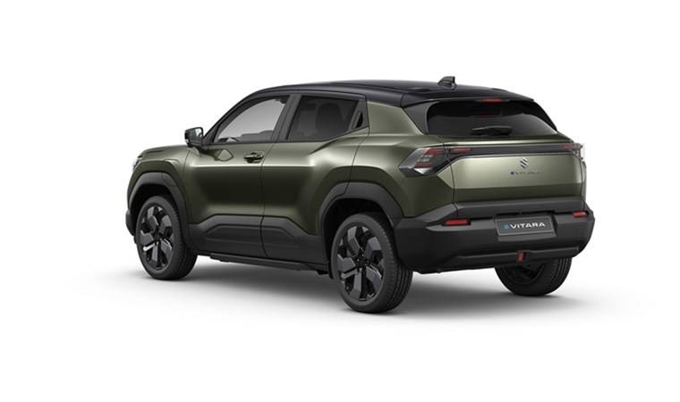 Suzuki e-Vitara geliyor: Tarih açıklandı! İşte 4x4 elektrikli Vitara...