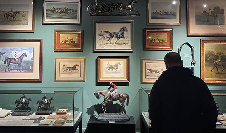 Rahmi M. Koç Müzesi'nden 'Beygir Gücü' sergisi: At ve otomobilin hikayesi