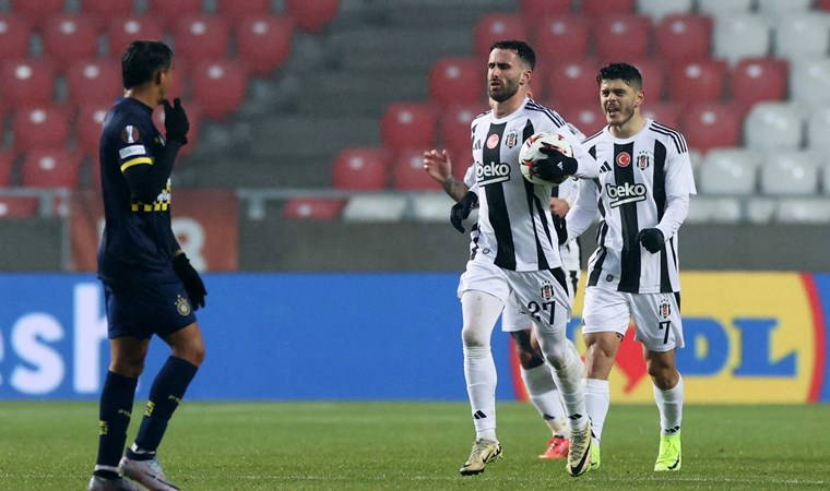 Burak Yılmaz'dan Beşiktaş - Fenerbahçe derbisi tahmini: İki oyuncuyu işaret etti!