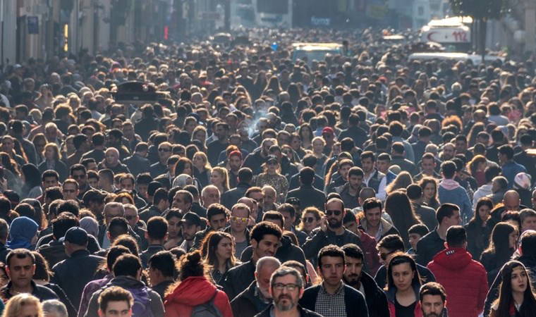 Nostradamus'un 2025 kehanetleri: Bu semboller Türkiye'ye mi işaret ediyor?