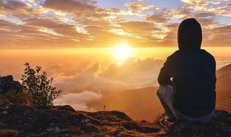 Nostradamus'un 2025 kehanetleri: Bu semboller Türkiye'ye mi işaret ediyor?