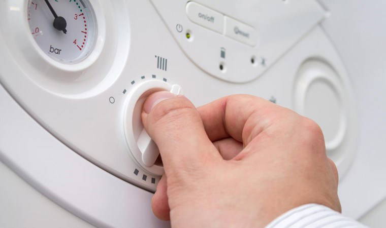 Havaların soğumasıyla kombiler açılmaya başladı… İşte doğalgaz faturasını düşürmenin yolları!