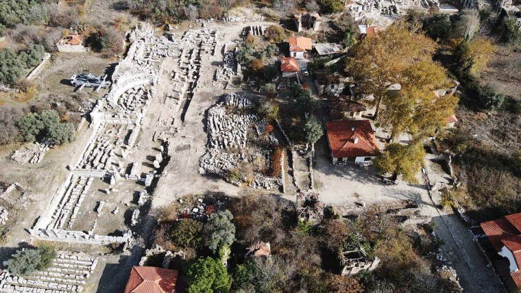 Lagina ve Stratonikeia antik kentleri sonbaharda dronla görüntülendi