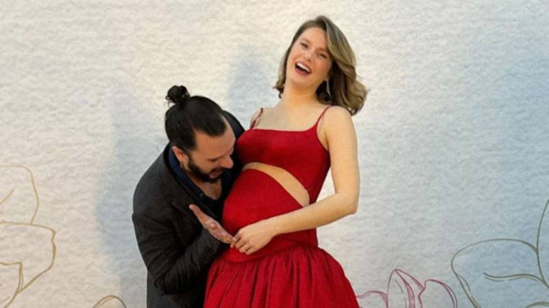 Mutlu birlikteliklerini bebekle taçlandırdılar: 2024 yılında bebeği olan ünlü çiftler...