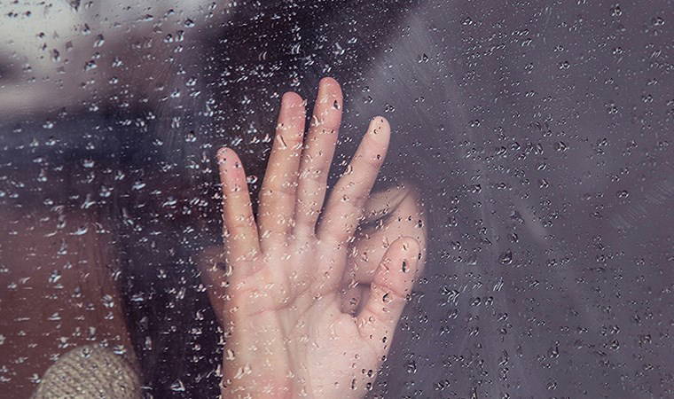 Psikiyatri uzmanı 'kış depresyonu'nun sebebini açıkladı: Azalan gün ışığı…