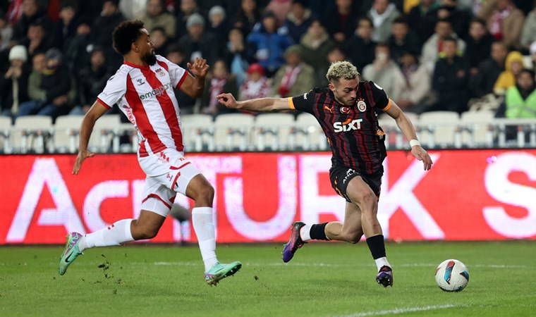 Spor yazarları Sivasspor - Galatasaray maçını yorumladı: 'Türk hakemliği adına utanç gecesi'