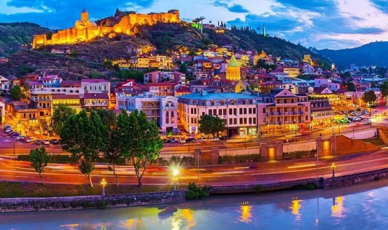 Sırbistan, Makedonya, Karadağ... Vizesiz yılbaşı rotaları: En ışıltılı yılbaşı pazarları listesi...