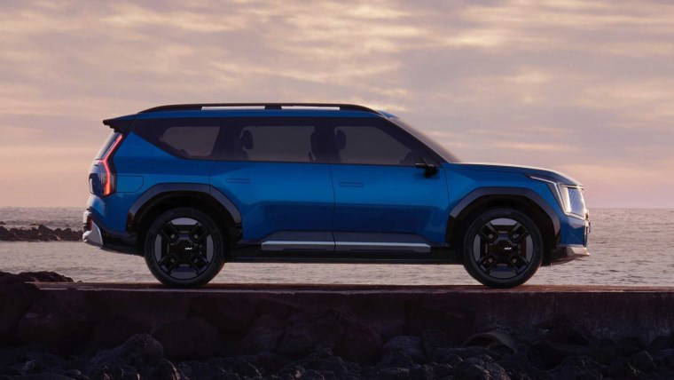 O modelin fiyatı kapıda kuyruk oluşturdu: Bayiler fazladan 100 binlerce lira istiyor