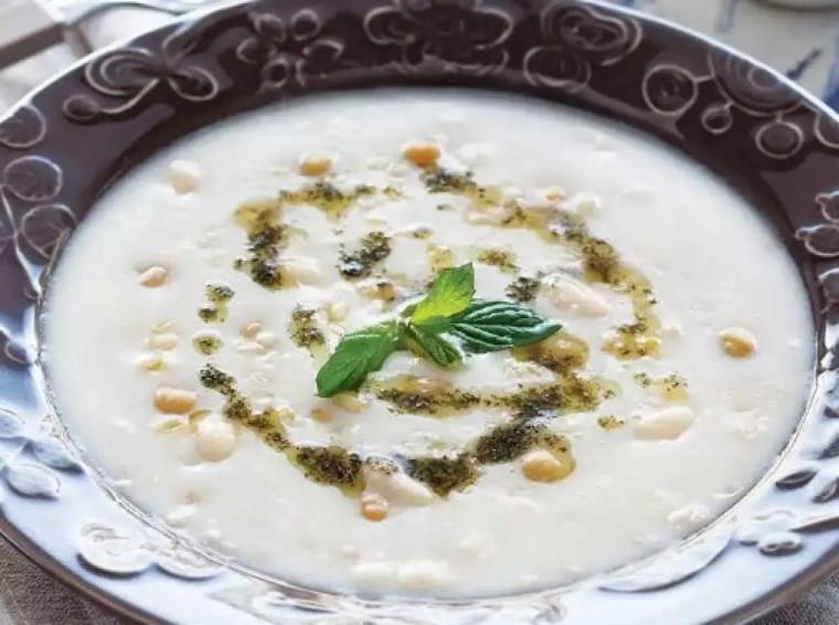 Anadolu'nun  kalpleri ısıtan lezzeti: Erzincan Usulü Gendime Çorbası tarifi...